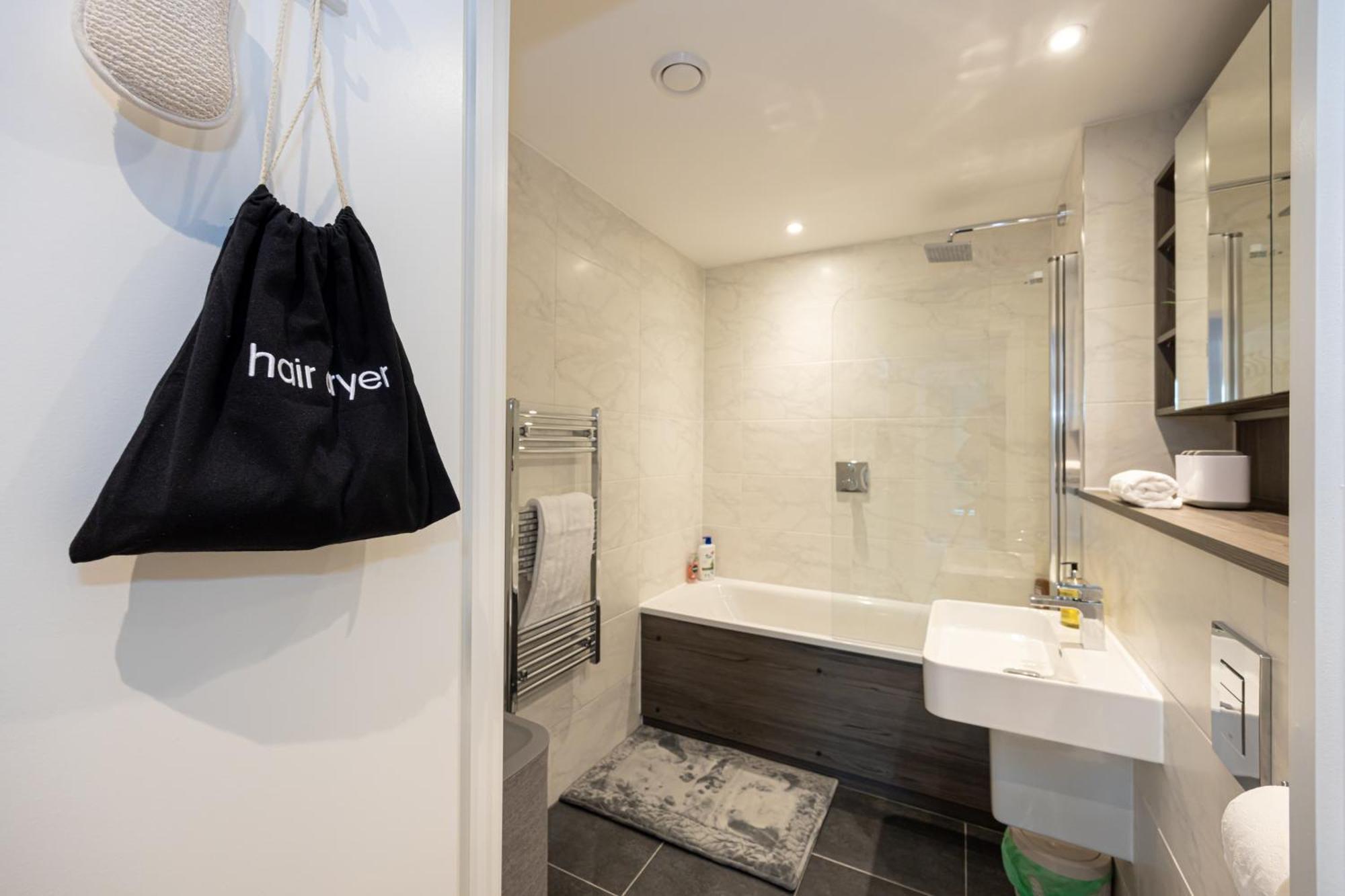 City Centre Luxury Apartment In Deansgate Manchester Buitenkant foto